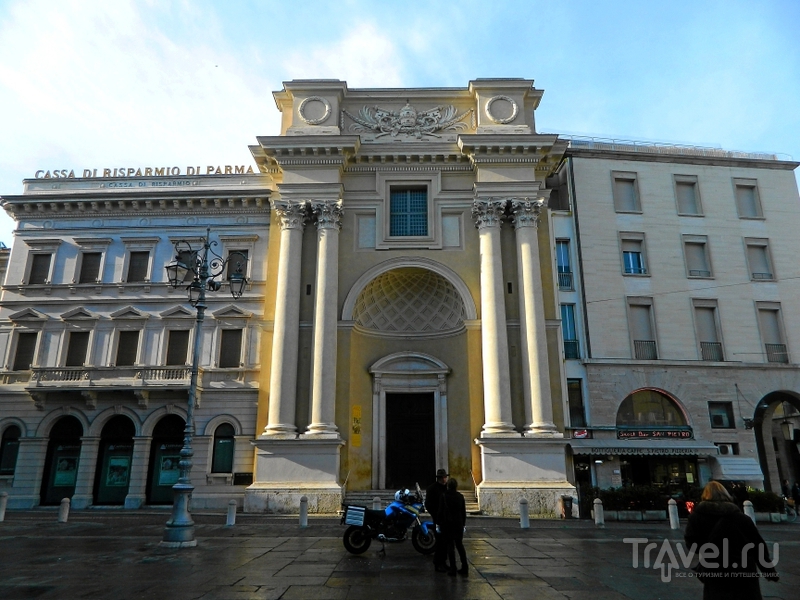 Парма, от Дуомо к центральной площади / Фото из Италии