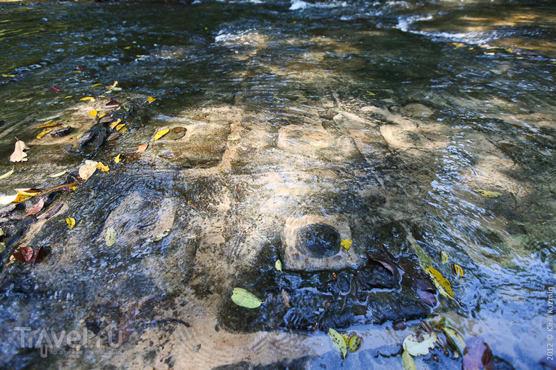Река 1000 лингамов и водопады / Камбоджа