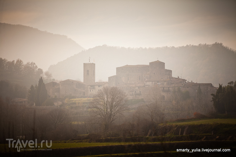   (Santa Pau) -     / 