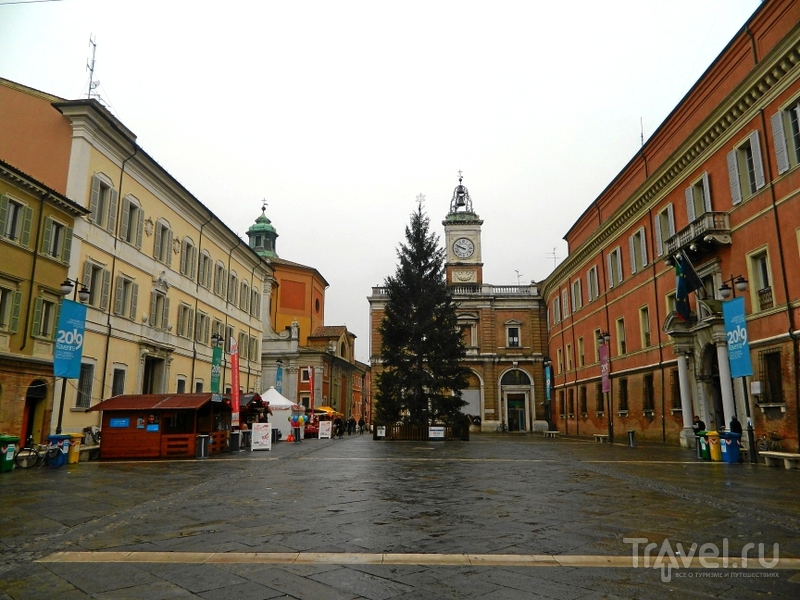 Piazza del Popolo  ,  /   