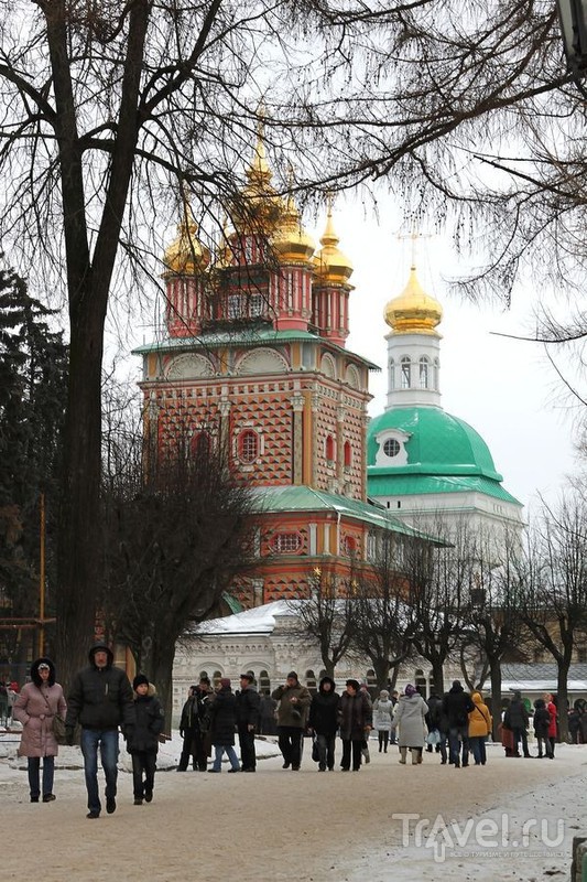 Троице-Сергиева Лавра, или Самый туристический монастырь / Фото из России