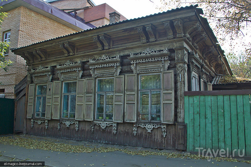 Иркутск деревянный и многорелигиозный / Фото из России