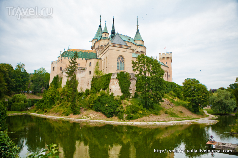 Словакия: Бойницкий замок (Bojnický zámok) / Фото из Словакии