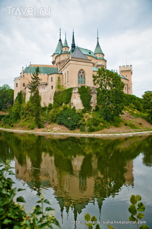 Словакия: Бойницкий замок (Bojnický zámok) / Фото из Словакии