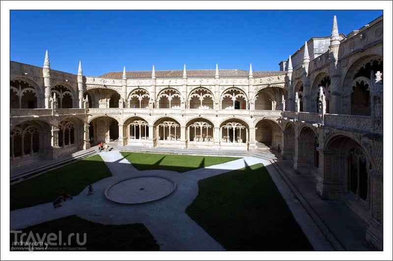 Португалия: монастырь с шипящими / Фото из Португалии