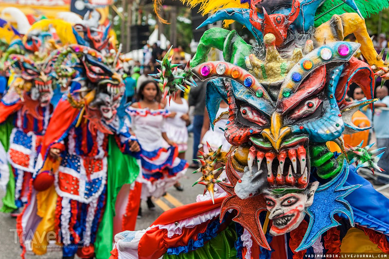 Карнавал в Доминикане в Санто-Доминго / Фото из Доминиканской Республики