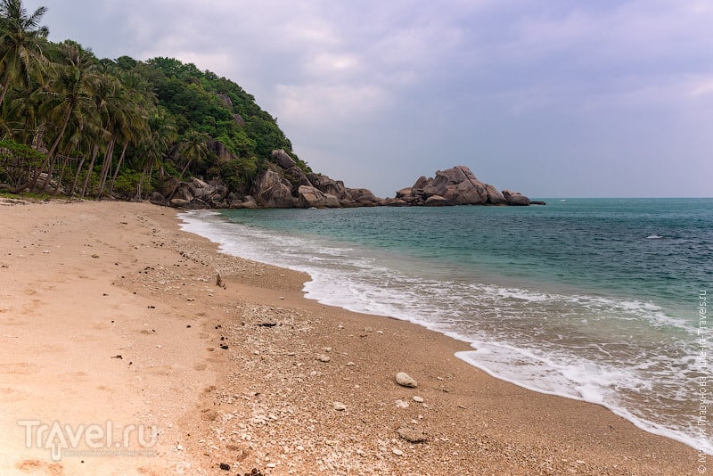 Пляж на Haad Khonthi острове Панган / Таиланд