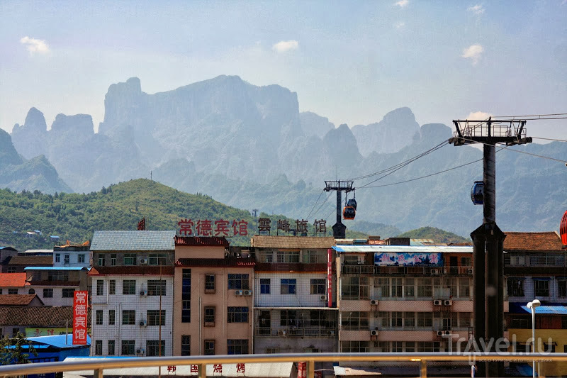     Tianmen / 