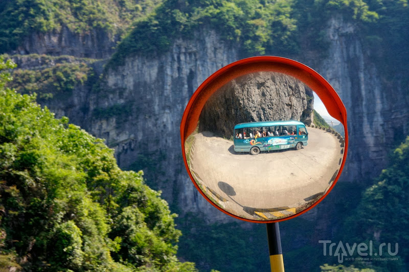     Tianmen / 