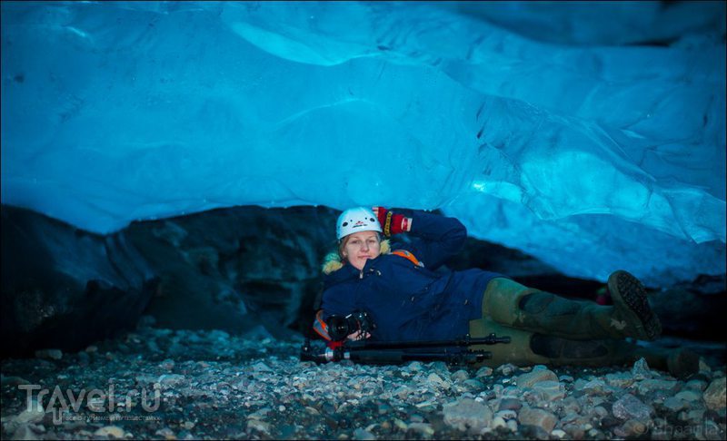 Ледовая пещера в Исландии / Фото из Исландии