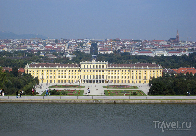 Императорская резиденция Шёнбрунн в Вене / Австрия
