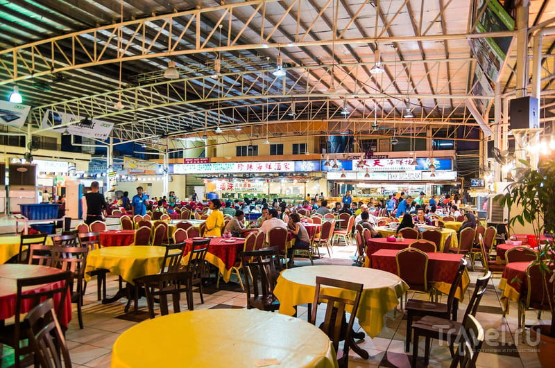 Рыбный ресторан в Кота-Кинабалу / Малайзия