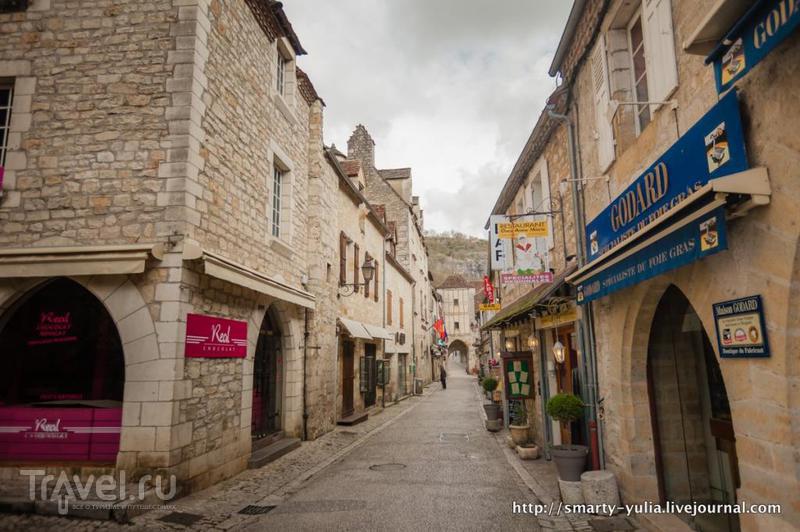 Рокамадур: Необычный город в скале / Фото из Франции