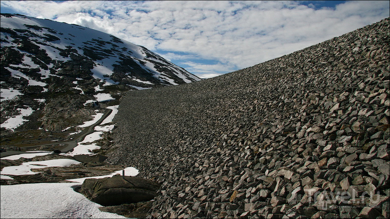 Styggevatnet: Ледниковое озеро и плотина / Фото из Норвегии