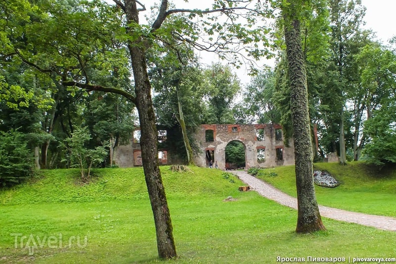 Замок Гробиня (Grobinja castle) в Латвии / Латвия