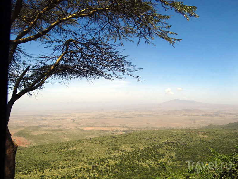 Большая Рифтовая долина и Озеро Пеликанов / Кения