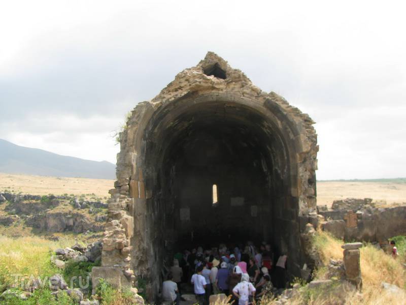 Сагмосаванк и Ованаванк - монастыри над пропастью / Армения