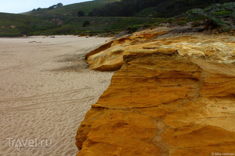  Half Moon Bay / 