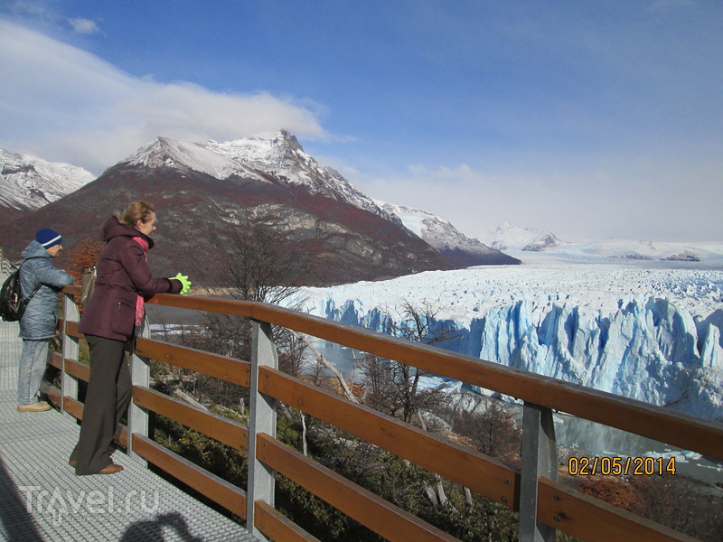 Экскурсия к леднику Перито-Морено. Смотровая площадка у ледника / Аргентина