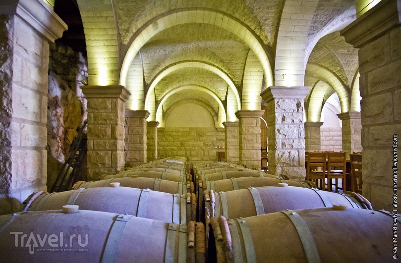 Как делают вино и ракию в боснийском монастыре Тврдош / Босния и Герцеговина