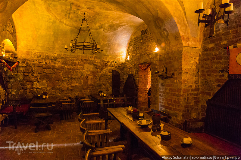 Старая Рига. Ресторан 13 века "Rozengrals" / Латвия