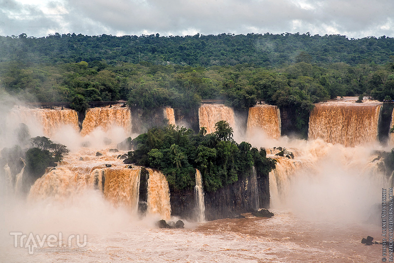 Бразилия: Водопады Игуасу / Бразилия