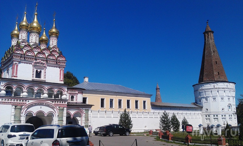 Волоколамск: Иосифо-Волоцкий Монастырь / Фото из России