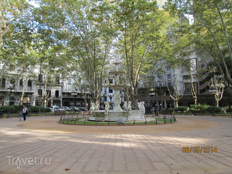 Уругвай. Монтевидео. Обзорная экскурсия. Площадь Независимости и площадь Конституции / Уругвай