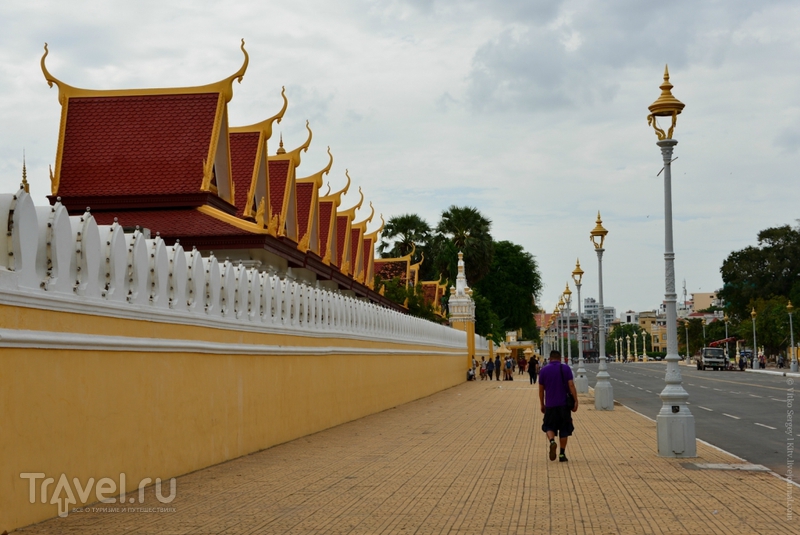 Камбоджа: Королевский дворец в Пномпене / Фото из Камбоджи