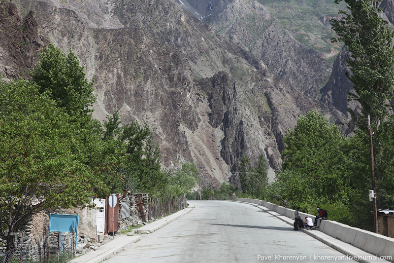 Душанбе, дорога на Памир / Таджикистан