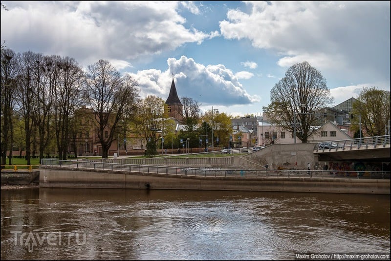 Тарту - город целующихся студентов / Эстония