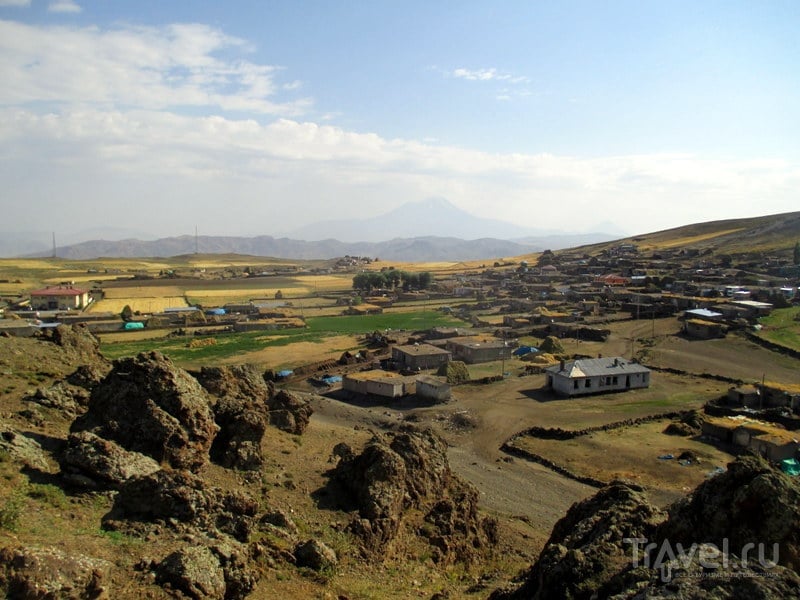 Гора Арарат и атака камнями курдских мальчишек / Турция
