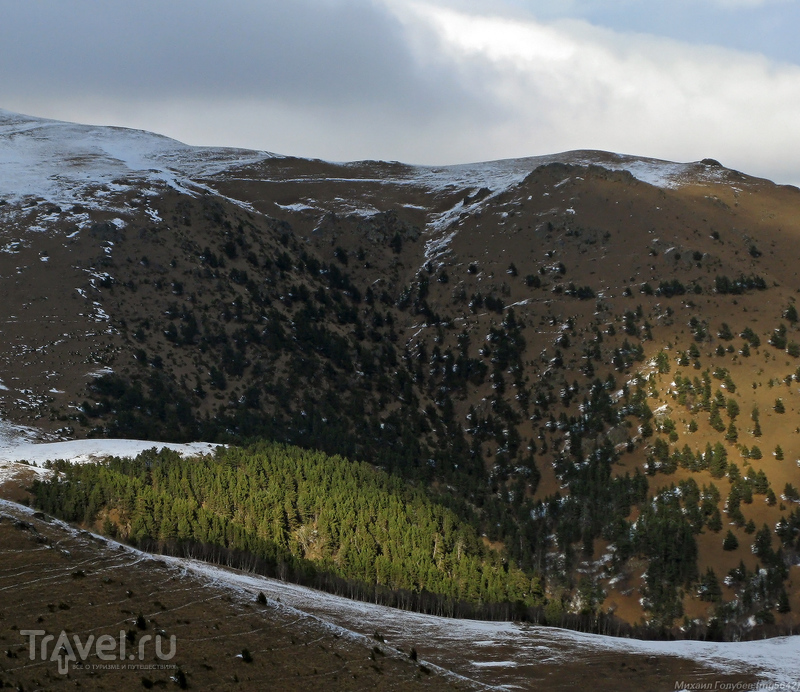 Зимой в горах Карачаево-Черкесии / Фото из России