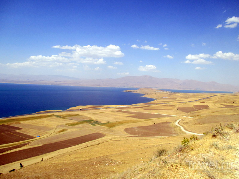 По востоку Турции на велосипеде: озеро Ван, гора Арарат, крепость Баязет / Турция