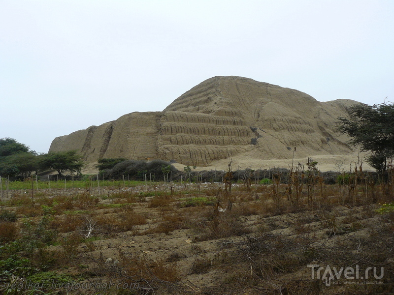 Un gran viaje a América del Sur. Перу. Пирамиды Луны и Солнца / Перу