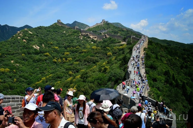 Пригород Пекина: Великая Китайская стена и ущелье Лунцинся / Китай