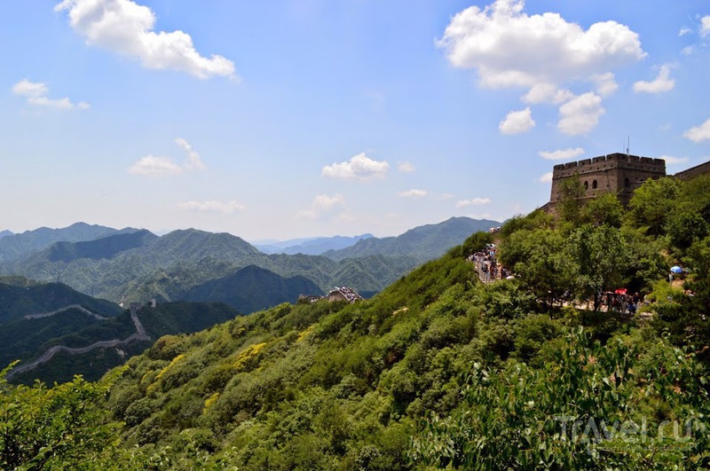 Пригород Пекина: Великая Китайская стена и ущелье Лунцинся / Китай
