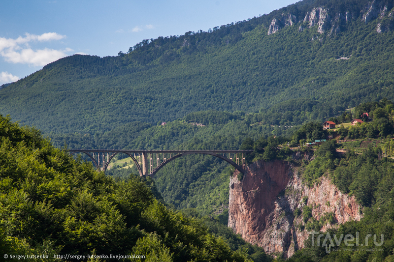 Черногория. Мост Джурджевича и Черное озеро / Фото из Черногории