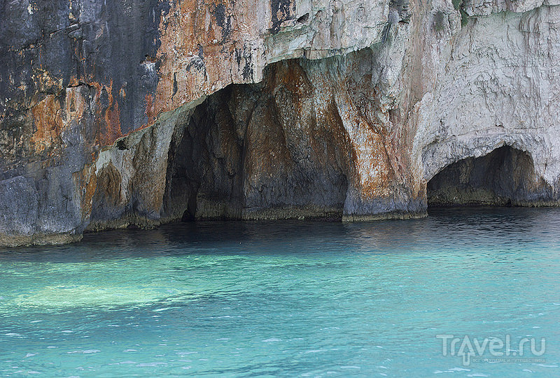 Голубые пещеры Закинфа / Фото из Греции
