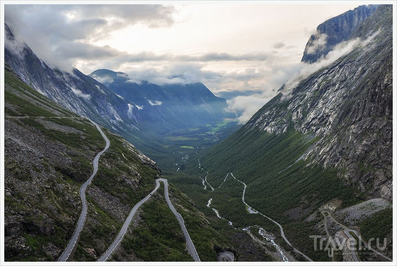 Этот путь проложен Троллями... / Фото из Норвегии