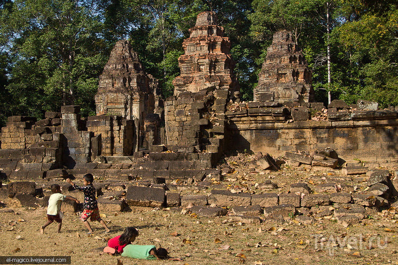 В окрестностях Ангкора / Фото из Камбоджи