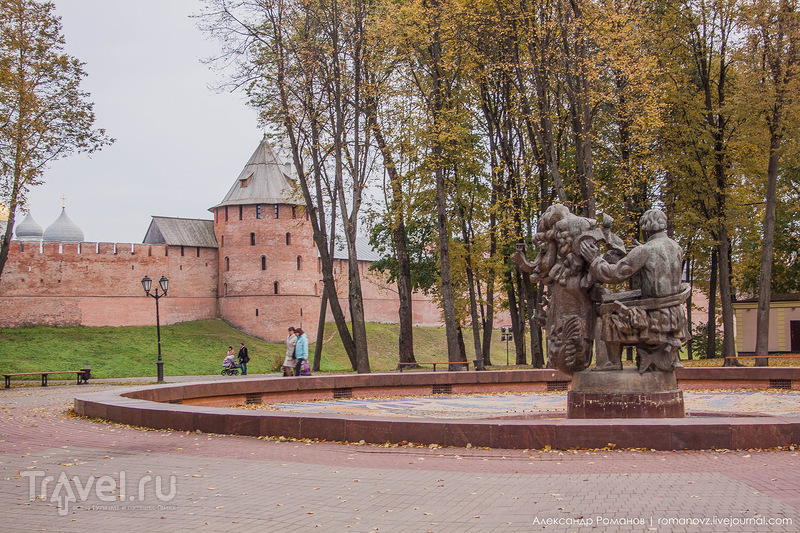 Великий Новгород: Софийская сторона за пределами детинца / Фото из России