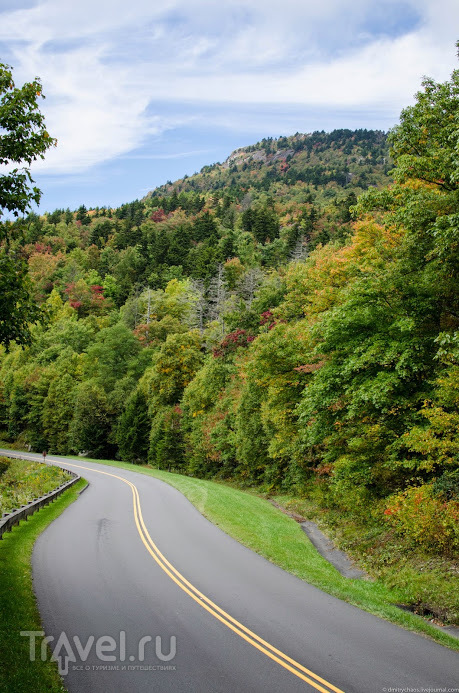 Осень в Северной Каролине. Автомагистраль Блю Ридж (Blue Ridge Parkway) / Фото из США