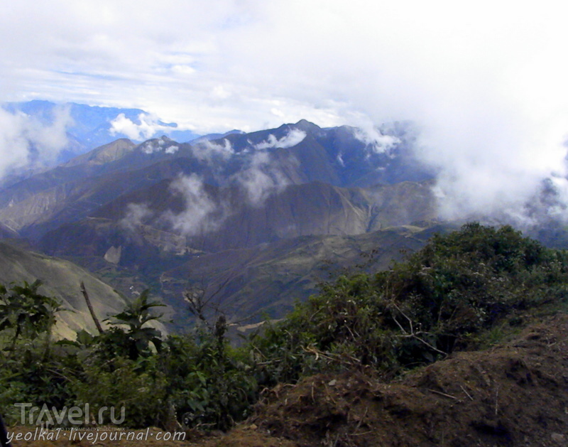 Un gran viaje a America del Sur. Перу. Амазонас. Леймебамба, дорога в Кахамарку / Перу