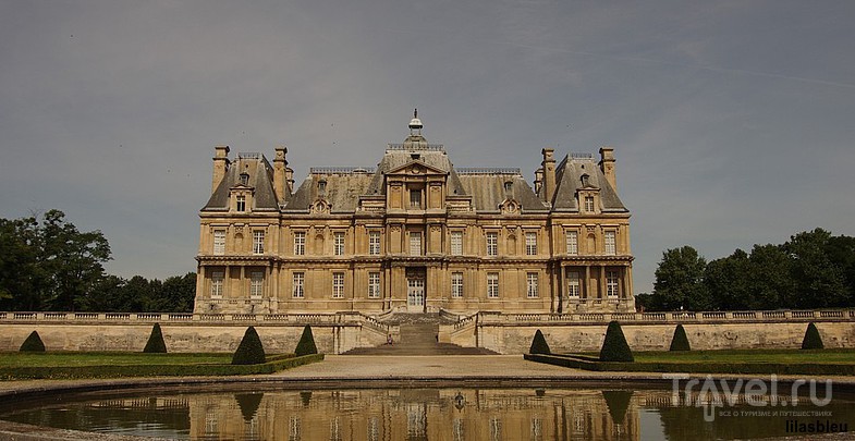 Дворец в Maisons-Laffitte / Франция