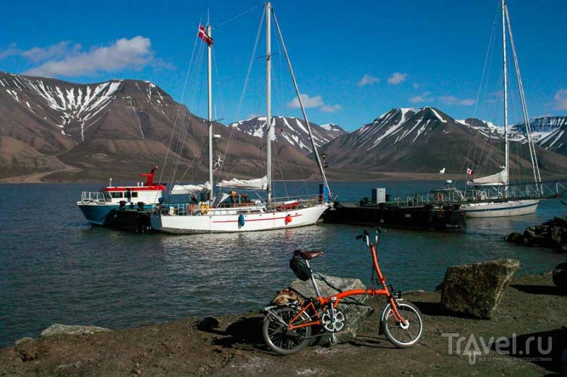   . ,   Svalbard. Longyearbyen /   