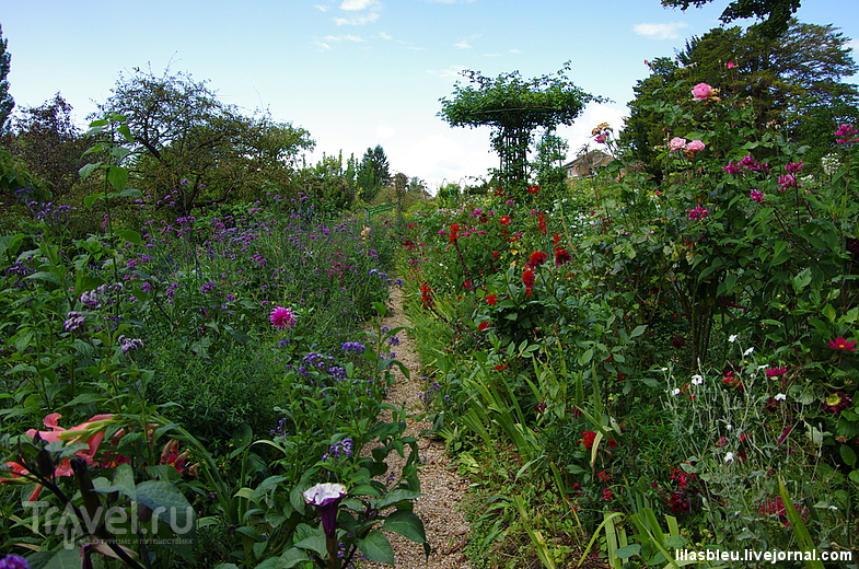 Сад и дом Клода Моне в Живерни / Франция