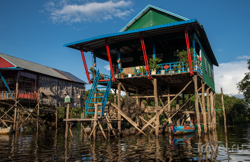 Кампонг Плук. Деревня на сваях на озере Тонле Сап / Фото из Камбоджи