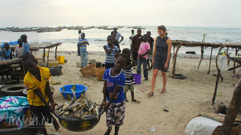 Tanji fish market / 