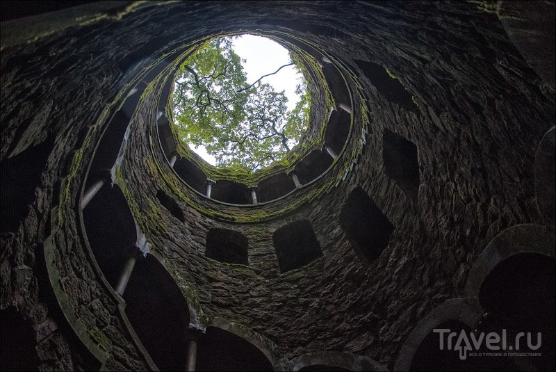 , :  Quinta da Regaleira   /   